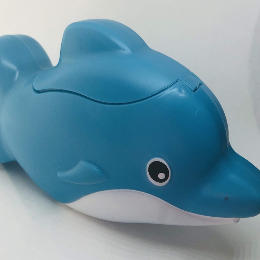 Snack container 🐬 🐬 🐬 - Picture 2 of 7